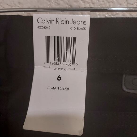 NEW Calvin Klein Black Power Stretch Skinny Crop Pants Size 6 - Picture 8 of 10